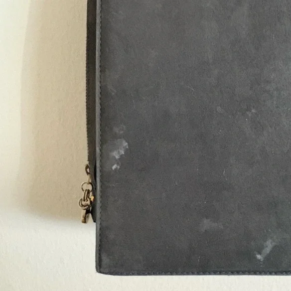 Vintage Salvatore Ferragamo Black Soft Leather/Suede Purse - Picture 7 of 15